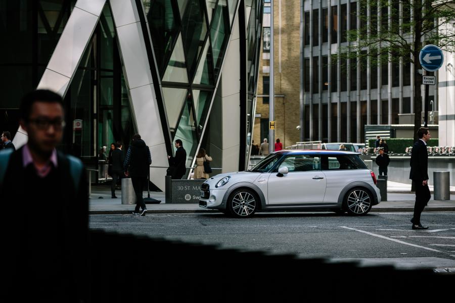  Mini Cooper S for Royal Wedding (F56) 2018 года  (фото 25 из 64)